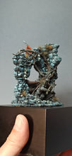 Load image into Gallery viewer, BOX ART of "Arch of Sacrifice" and "Toorn, the chaos warrior"