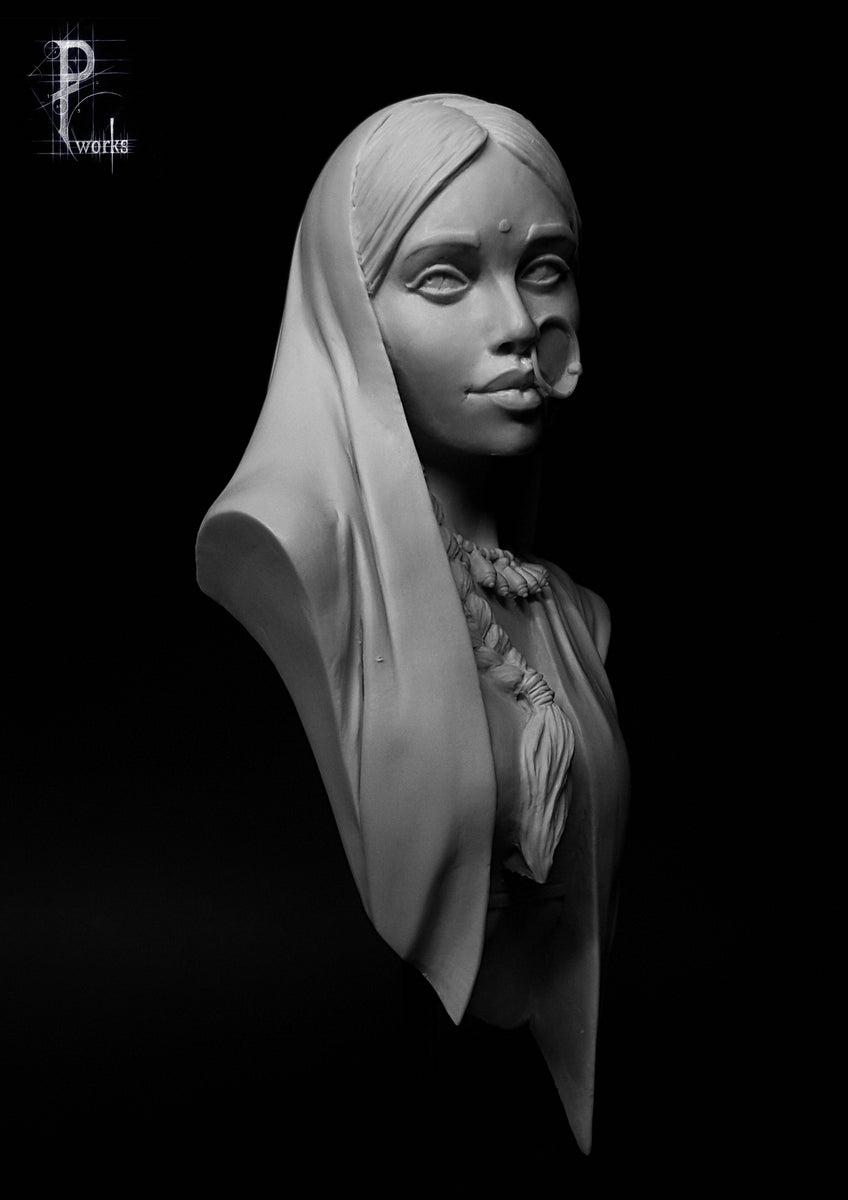Anusha / miniature / bust / resin / girl / India / bust / figure